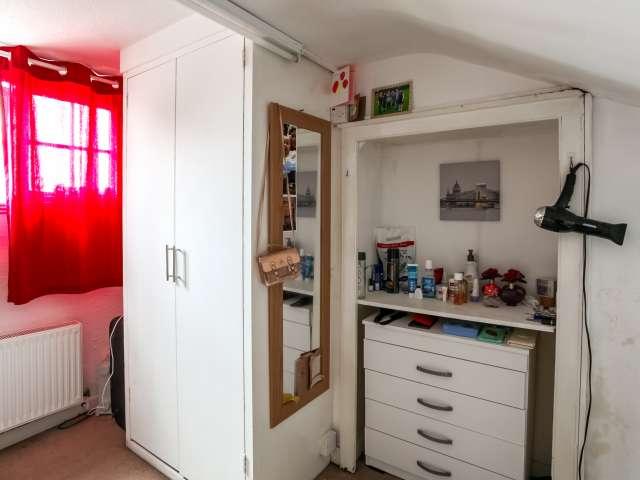 Room for rent in London Borough of Hounslow, Greater London