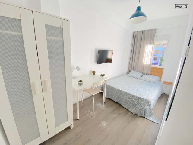 Habitación en alquiler en Doctor Barraquer-Grupo Renfe-Policlínico, Sevilla