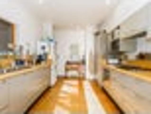 House for sale in Days Bay, Wellington