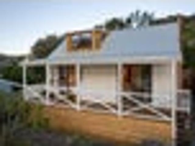 Townhouse for sale in Matata, Wellington