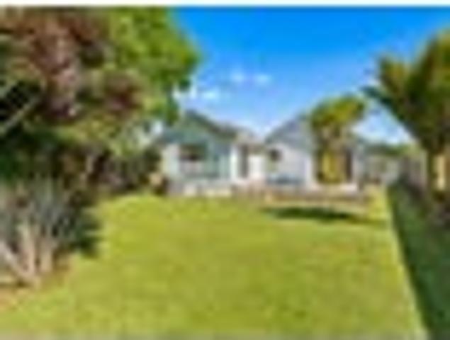 House for sale in Hillcrest, Kaipātiki