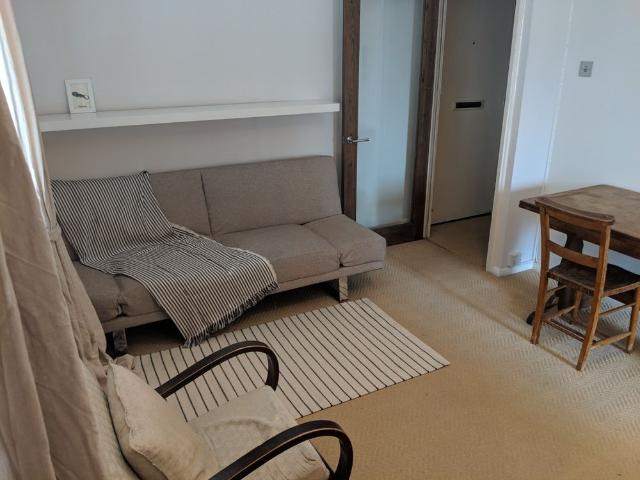 Apartment for rent in College Park, Greater London