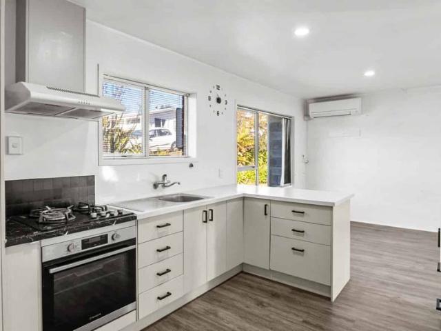 Apartment for rent in Hillsborough, Taranaki