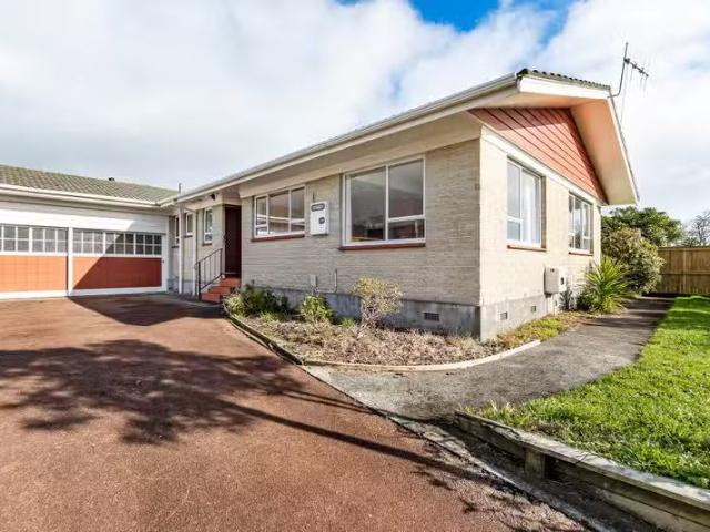 House for sale in Taranaki