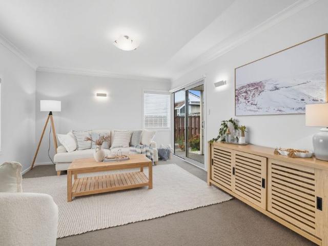 Townhouse for rent in Omokoroa, Bay Of Plenty