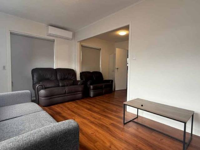 House for rent in Mount Wellington