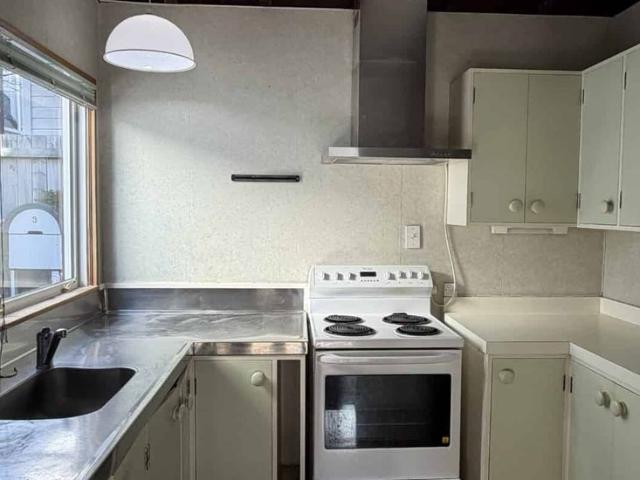 Townhouse for rent in Matata, Wellington