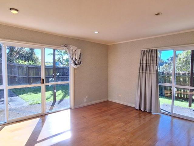 House for rent in Sunnynook, Oroua County