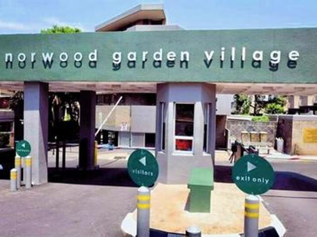 Apartment for sale in Vosloorus, Gauteng