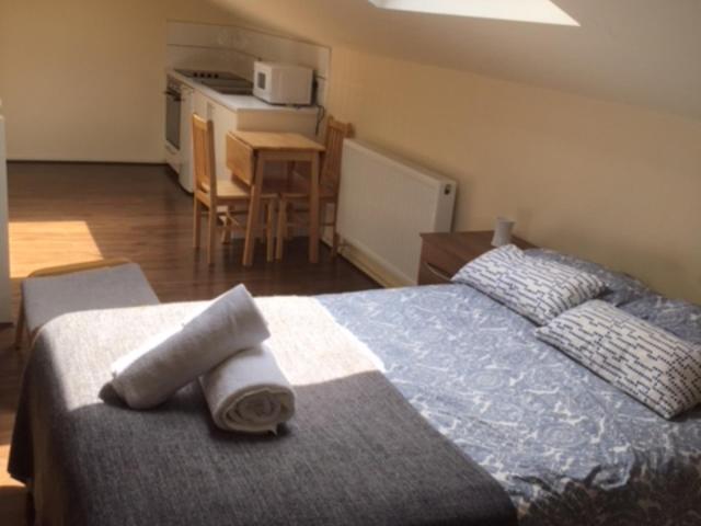 Apartment for rent in Cricklewood, Greater London