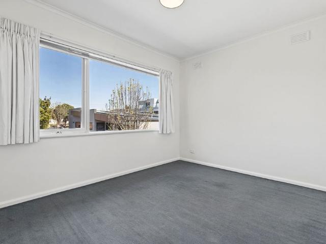 Apartment for rent in Murrumbeena, Melbourne