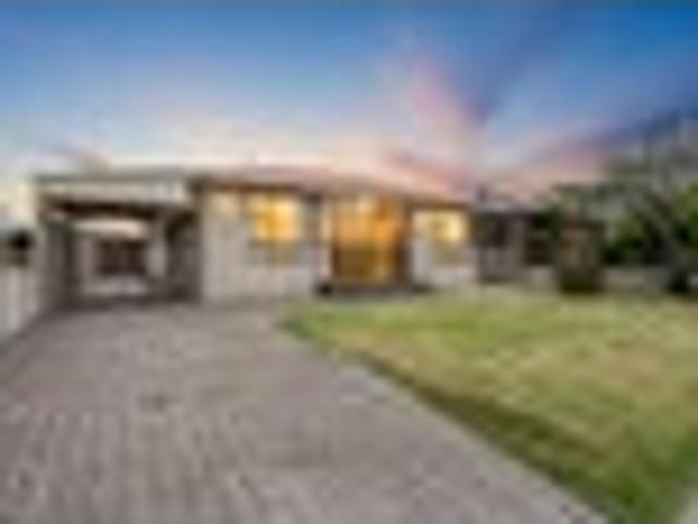 House for sale in Otakou