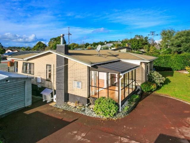 House for rent in Wairau Valley