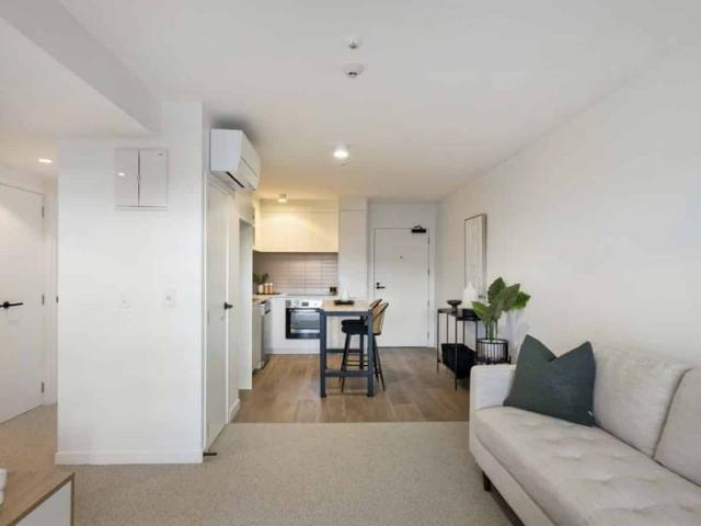 Apartment for rent in Ōwairaka, Albert-Eden