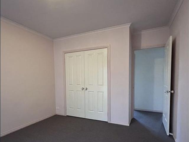 Townhouse for rent in Coburg, Melbourne