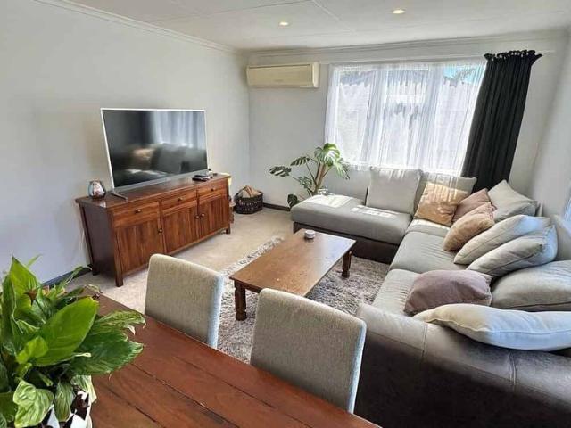 House for rent in Otakou