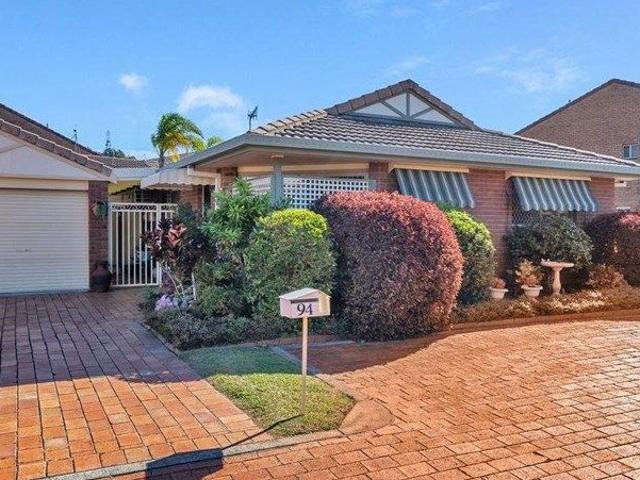 Villa for sale in Fernbrook, Queensland