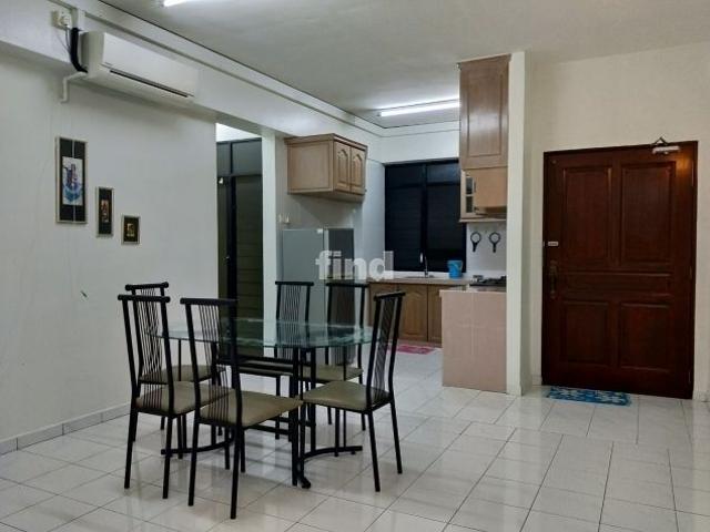 Apartment for rent in Mukim 13, Georgetown