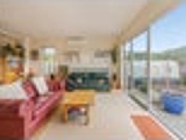 Townhouse for sale in Matata, Wellington