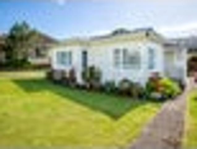 House for sale in Linden, Wellington