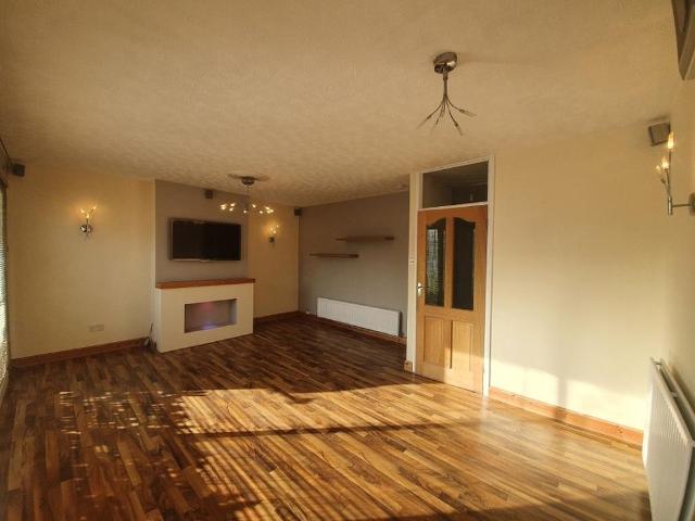 House for rent in Tollbar End, West Midlands