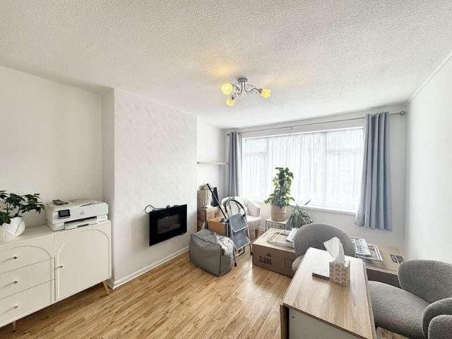 House for rent in Tollbar End, West Midlands