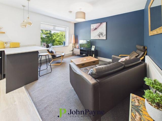 House for rent in Tollbar End, West Midlands