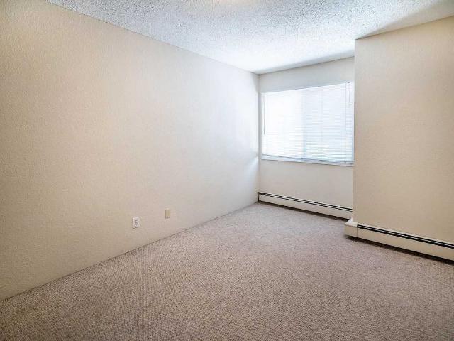 Apartment for rent in Northwest, Alberta