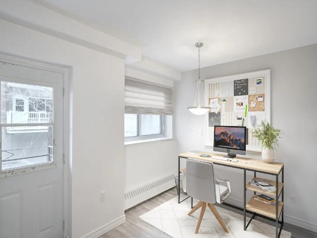 Apartment for rent in Côte-Saint-Luc, Montréal (région administrative)