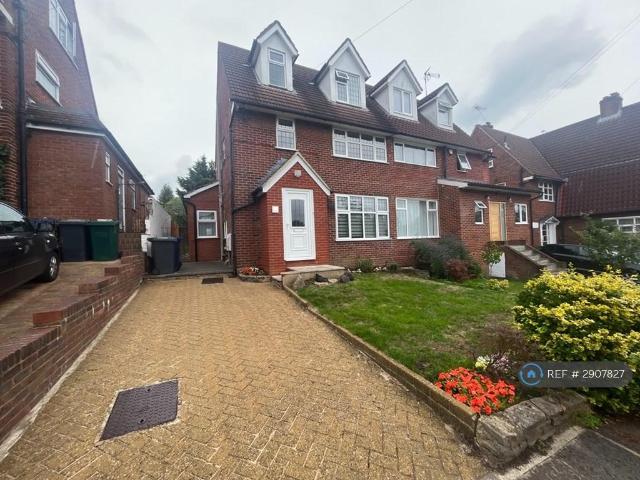 House for rent in Mill Hill, Greater London