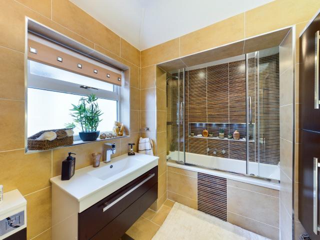 House for rent in Hammerfield, Pouchen End