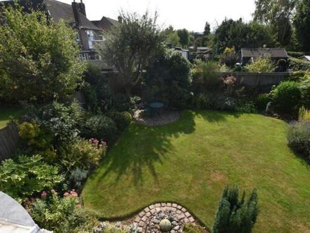 House for sale in Elmfield, Leicestershire