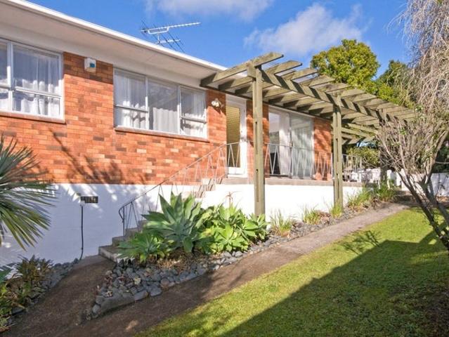 Apartment for rent in Sunnyhills, Howick