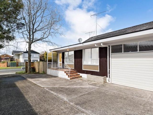 Apartment for rent in Pakuranga Heights, Howick