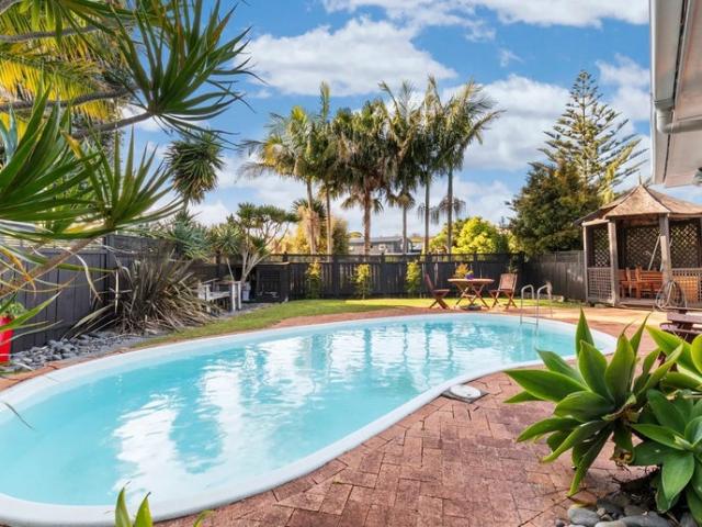 House for rent in Howick, Oroua County