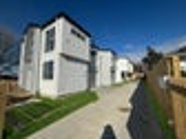 House for rent in Howick, Oroua County