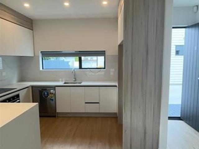 House for rent in Howick, Oroua County