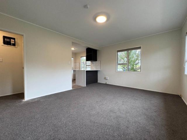 Apartment for rent in Sunnynook, Oroua County