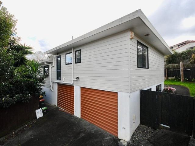 House for rent in Wairau Valley