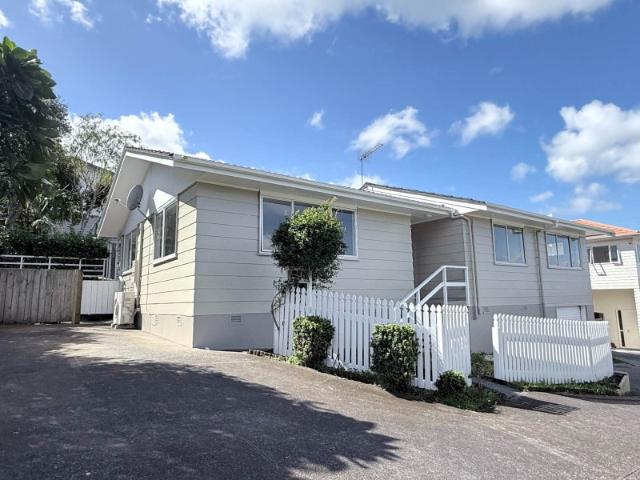 House for rent in Sunnynook, Oroua County