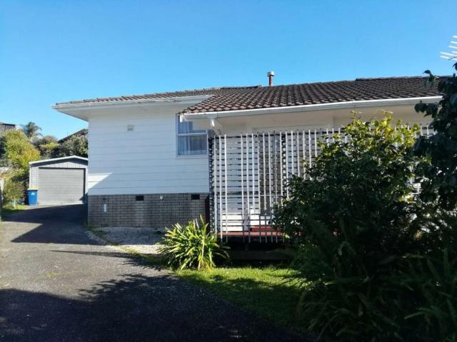 House for rent in Sunnynook, Oroua County