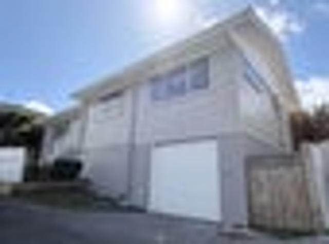 House for rent in Sunnynook, Oroua County
