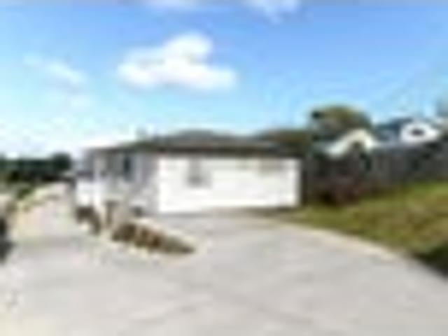 House for rent in Whangaparaoa