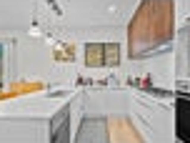 House for rent in Sunnynook, Oroua County