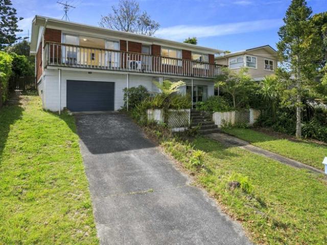 House for rent in Sunnynook, Oroua County