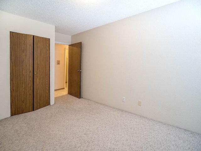 Apartment for rent in Northwest, Alberta