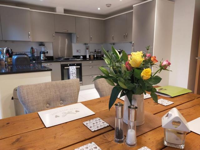 House for rent in Perryfields, West Sussex