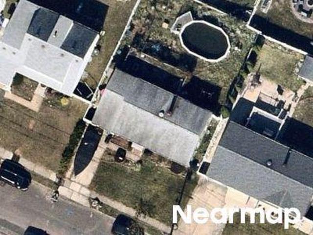House for sale in Carteret