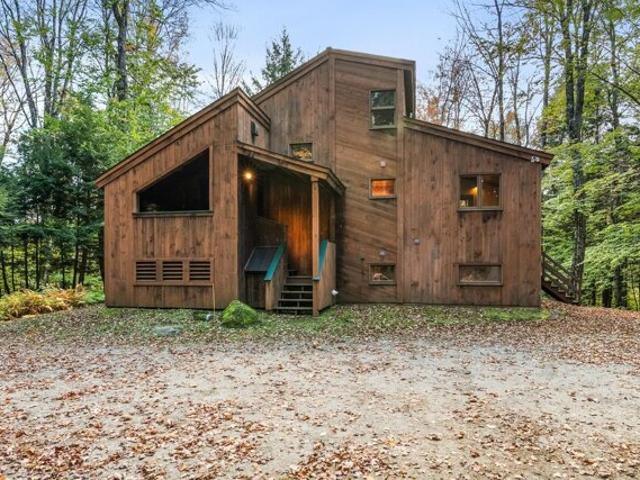 House for sale in Eastman, Springfield