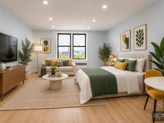 Apartment for sale in Queens, Arverne